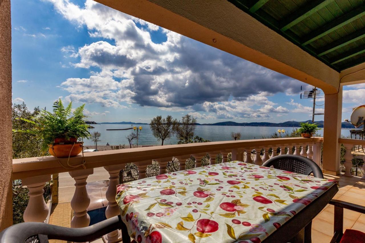 Mare-More Studio W Balcony And Beach Front And View Zadar Ngoại thất bức ảnh