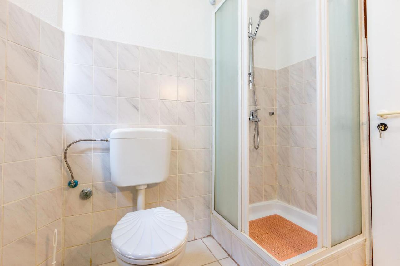 Mare-More Studio W Balcony And Beach Front And View Zadar Ngoại thất bức ảnh
